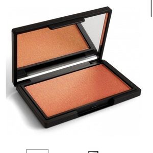 Phase Zero Blusher
